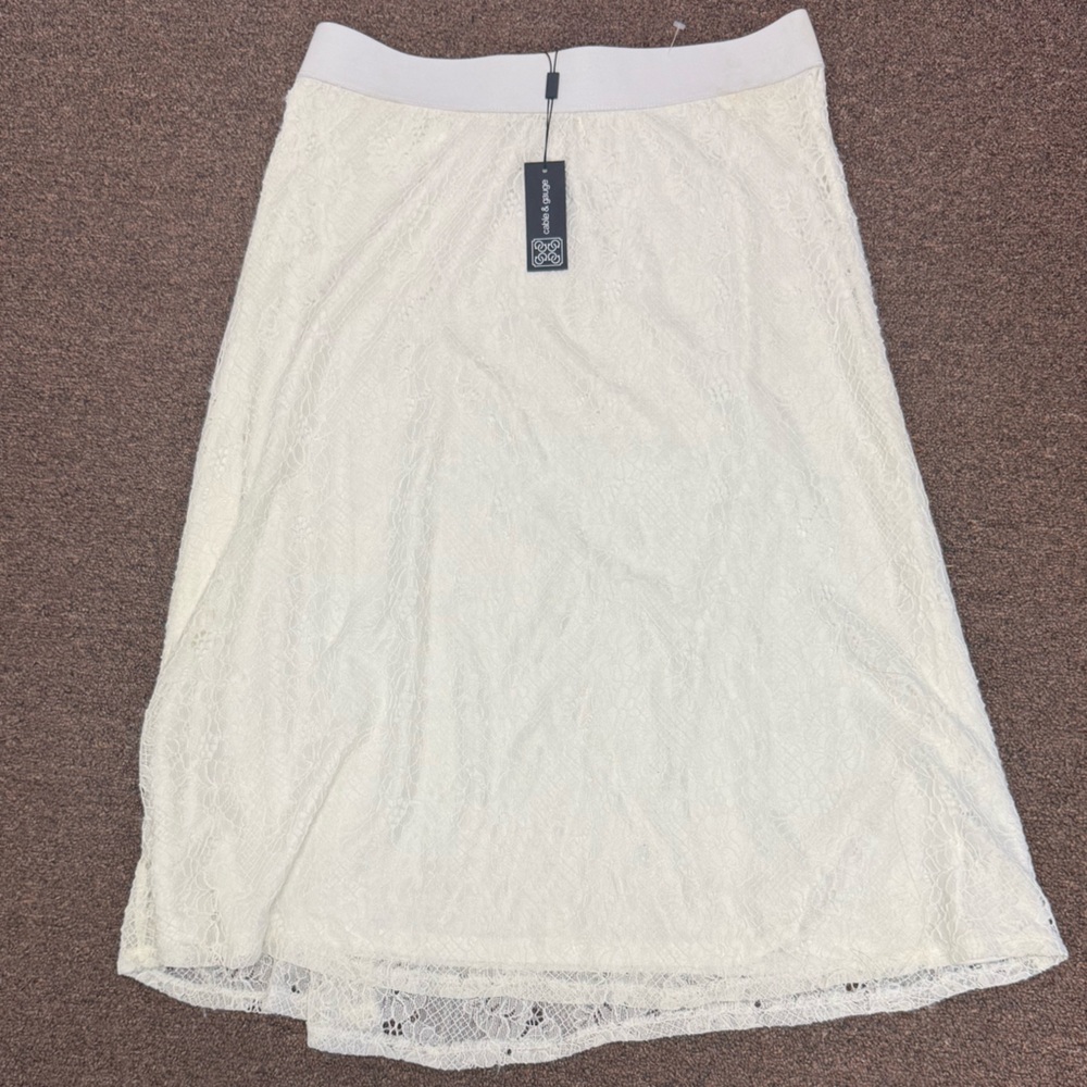 Cable & Gauge Cream Lace Skirt